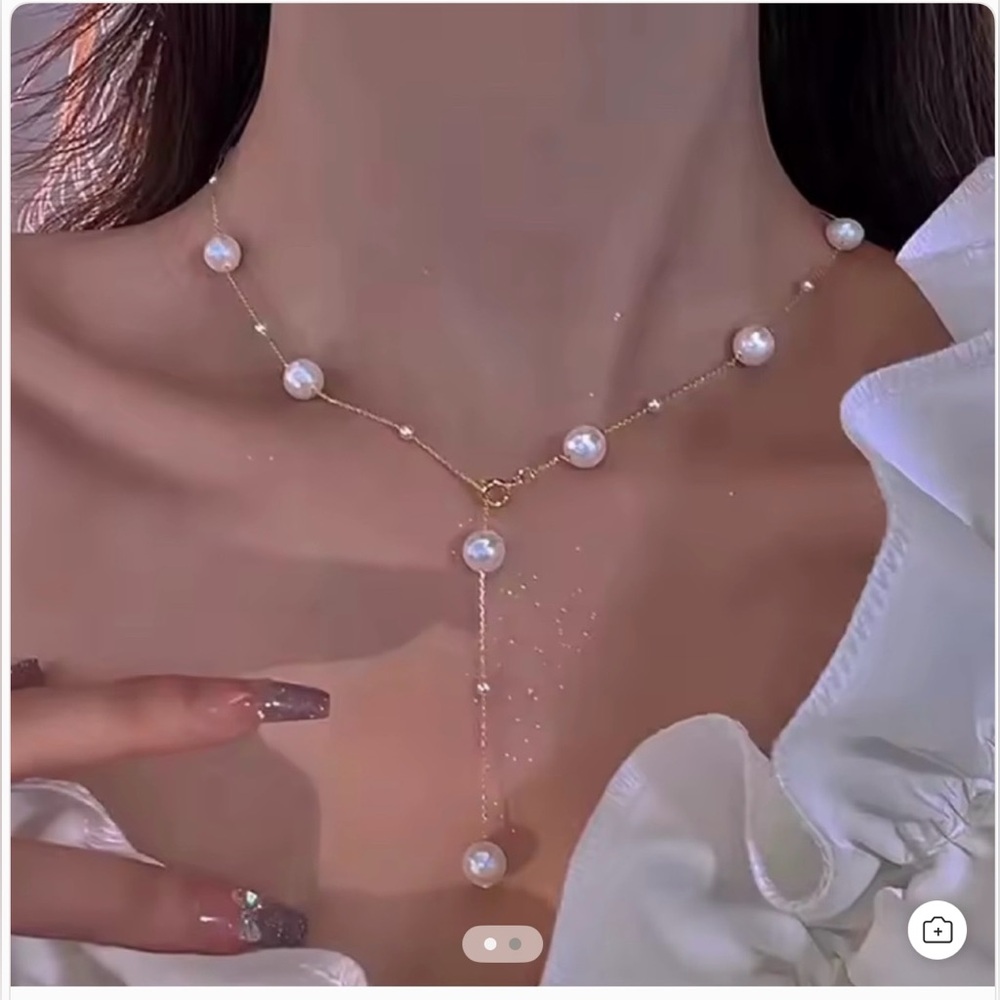 Elegant Gold Pearl Necklace NWT